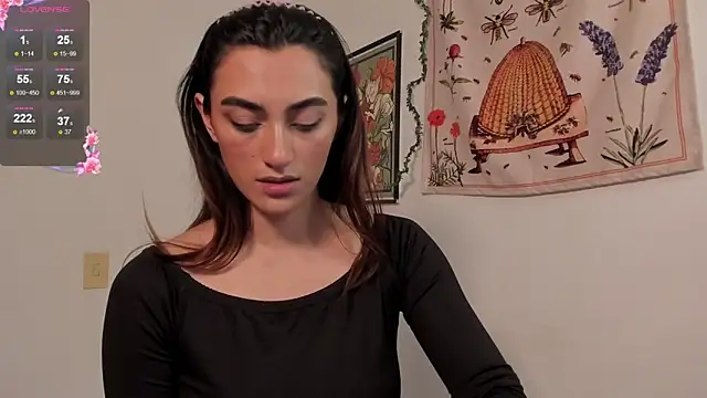 Gabee7  online show from November 2025 04:09:01 PM