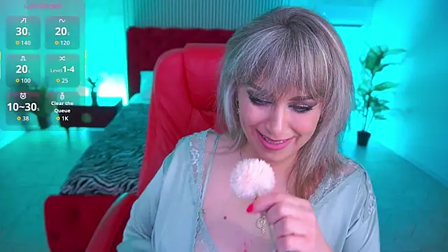 CandyLadyyy online show from June 2026 09:08:02 PM