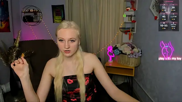 madam uliis online show from May 2026 08:55:02 AM