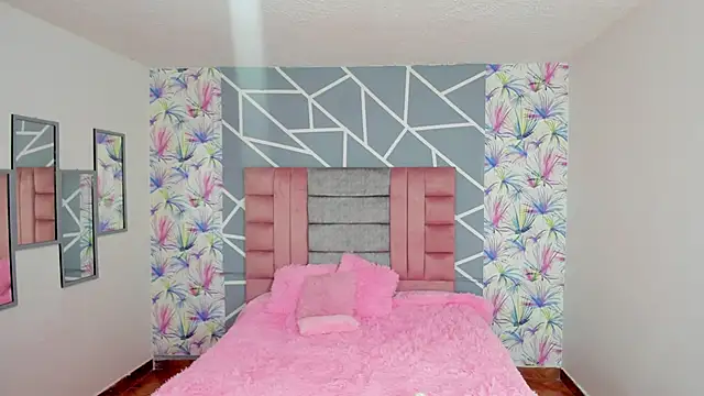 Snapshot of Asaray_T chatting on March 2025 07:17:01 PM Asaray T online show from March 2025 07:17:01 PM