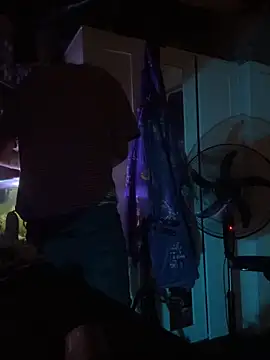 Snapshot of twink69Finger chatting on September 2025 03:17:01 PM twink69Finger online show from September 2025 03:17:01 PM