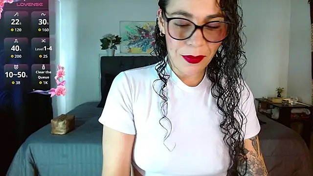 mia velvet1 online show from September 2025 02:42:01 PM