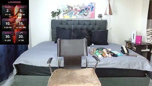 mia velvet1 online show from October 2025 02:18:02 PM