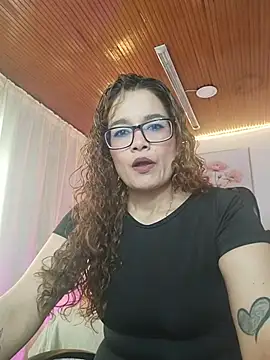 Rose Thompson1 online show from June 2026 01:26:02 PM