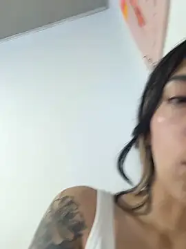 Abby Piink online show from May 2026 04:28:02 AM