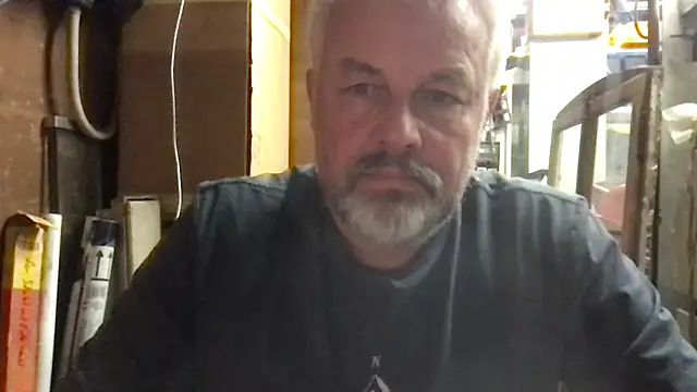 Berg Boy online show from October 2025 04:20:02 PM