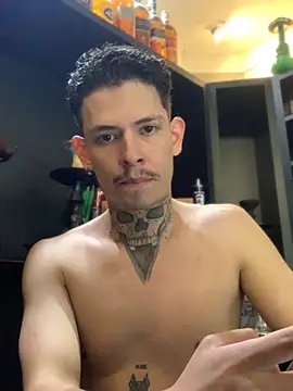 Snapshot of craxybaby chatting on November 2025 04:33:01 PM craxybaby online show from November 2025 04:33:01 PM