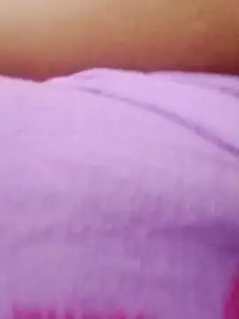 Snapshot of Khemerry chatting on December 2025 02:06:02 AM Khemerry online show from December 2025 02:06:02 AM