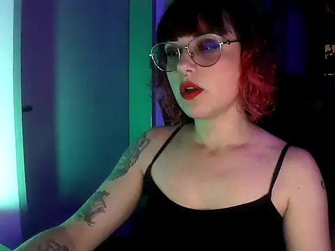 Snapshot of Acid_Girl_Ofc chatting on November 2025 03:39:02 AM Acid Girl Ofc online show from November 2025 03:39:02 AM