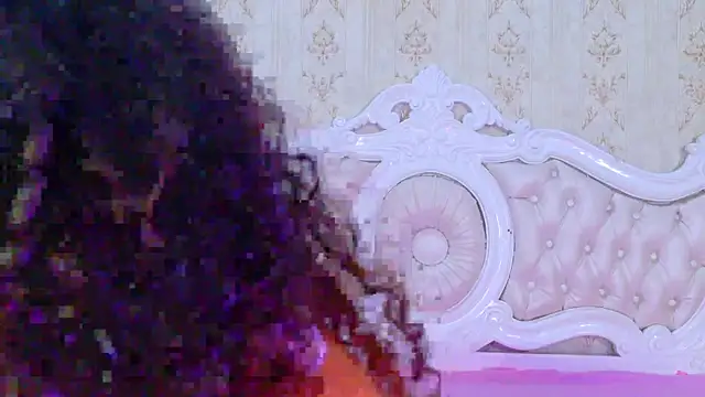 CamilaJohnston online show from June 2026 01:04:01 PM