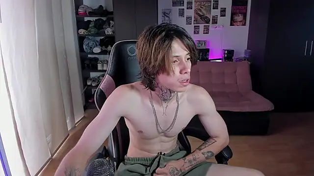 xIce Boy online show from May 2026 08:36:02 PM