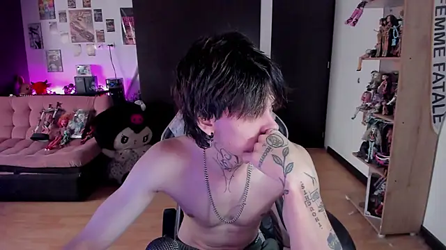 xIce Boy online show from June 2026 06:57:01 PM