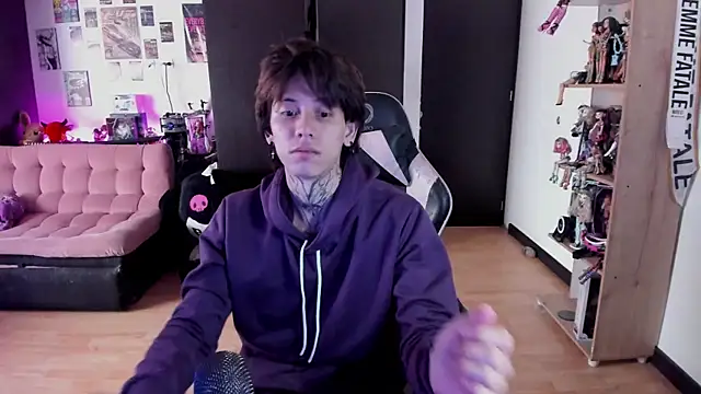 xIce Boy online show from June 2026 04:07:02 PM