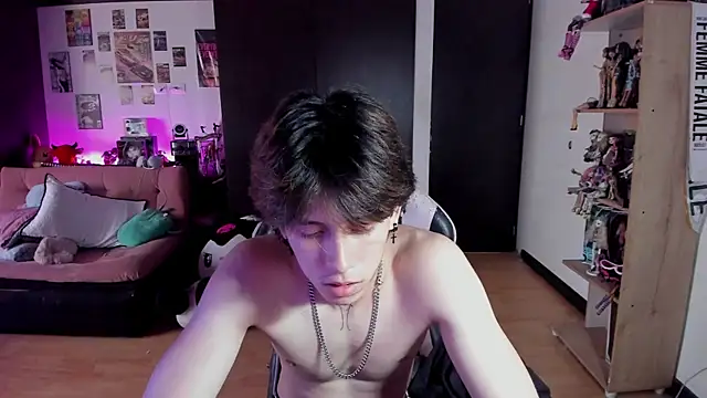 xIce Boy online show from June 2026 09:29:01 PM