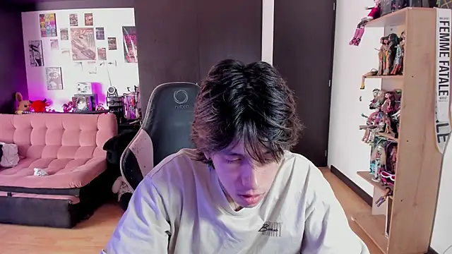 xIce Boy online show from June 2026 04:22:01 PM