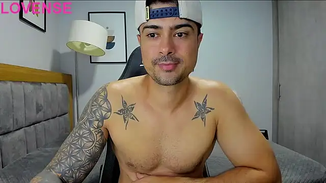 Snapshot of Dante_Storm chatting on September 2025 06:28:02 AM Dante Storm online show from September 2025 06:28:02 AM