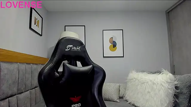 Snapshot of Dante_Storm chatting on October 2025 09:20:01 AM Dante Storm online show from October 2025 09:20:01 AM