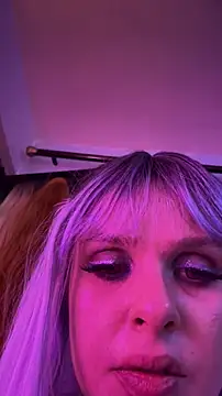 LoganPeny online show from November 2025 05:39:02 AM