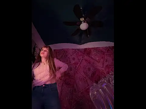 LoganPeny online show from January 2026 06:06:02 AM