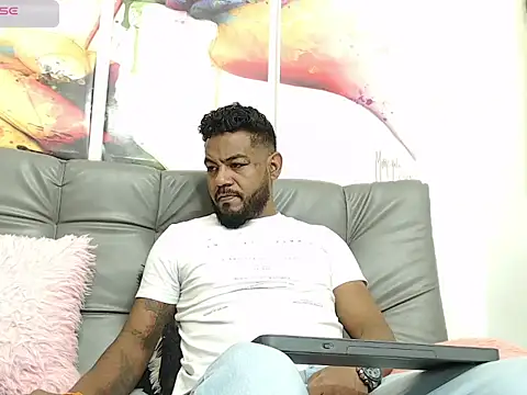 BladeFoxxx1 online show from October 2025 12:13:02 PM