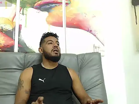 BladeFoxxx1 online show from November 2025 03:04:01 PM