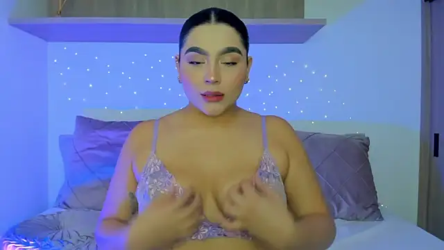 eva sainnt online show from May 2026 12:04:01 AM