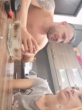 Snapshot of yourflowerpink chatting on October 2025 06:45:01 AM yourflowerpink online show from October 2025 06:45:01 AM