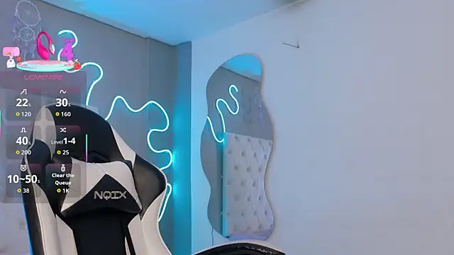 natasha  black online show from November 2025 07:35:02 PM