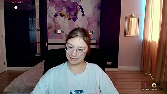 AngelinaLow online show from October 2025 11:33:02 AM