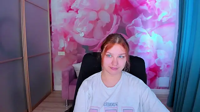 AngelinaLow online show from May 2026 05:24:01 AM