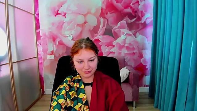 AngelinaLow online show from May 2026 02:45:01 PM