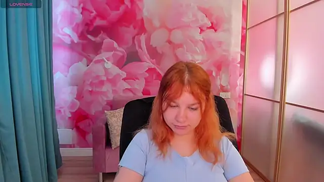 AngelinaLow online show from June 2026 05:31:02 AM