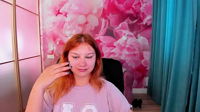 AngelinaLow online show from June 2026 11:25:01 AM