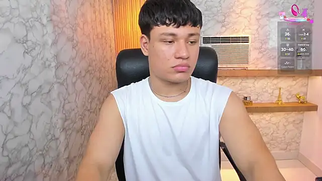 AndrewPeach  online show from September 2025 08:12:02 PM