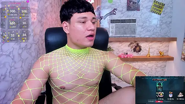 AndrewPeach  online show from October 2025 08:07:01 PM