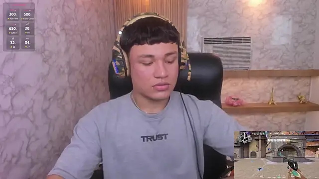 AndrewPeach  online show from December 2025 08:50:02 PM