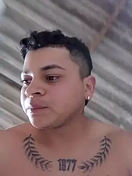 Snapshot of juan_montoyasex chatting on October 2025 05:55:01 PM juan montoyasex online show from October 2025 05:55:01 PM