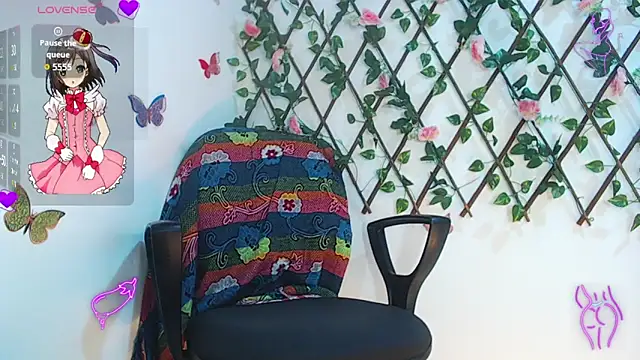 Kristhin Adams online show from March 2026 09:04:02 PM