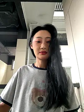 Snapshot of linger-23 chatting on September 2025 06:15:01 AM linger-23 online show from September 2025 06:15:01 AM