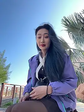 Snapshot of linger-23 chatting on December 2025 06:19:01 AM linger-23 online show from December 2025 06:19:01 AM