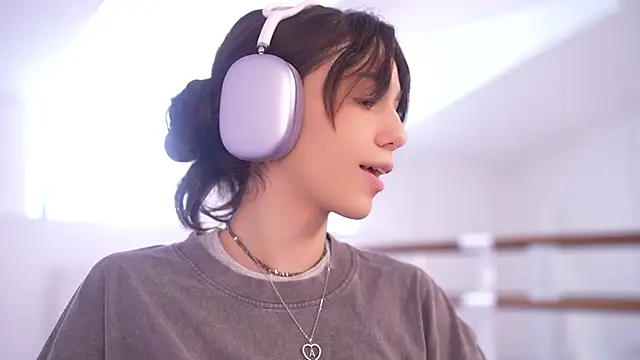 mystica  online show from October 2025 07:36:02 AM