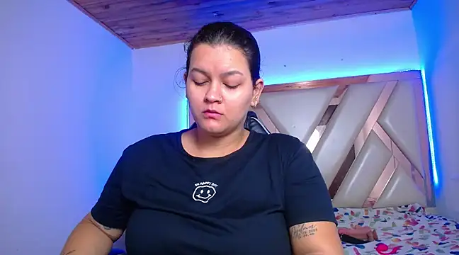 kriss sweetboobs10 online show from March 2025 11:05:02 AM