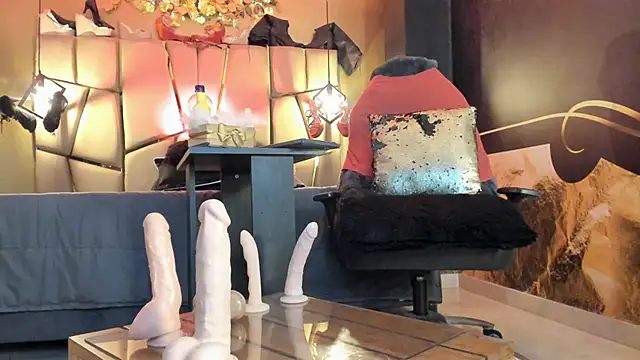 Snapshot of Kendraa_Hot chatting on November 2025 11:47:02 PM Kendraa Hot online show from November 2025 11:47:02 PM