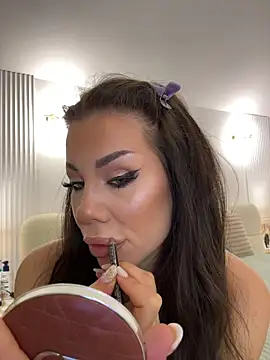 Snapshot of CelineReys chatting on February 2026 07:14:02 PM CelineReys online show from February 2026 07:14:02 PM