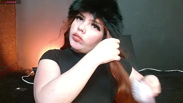 Snapshot of Nathaly_Rose1126 chatting on September 2025 01:22:01 PM Nathaly Rose1126 online show from September 2025 01:22:01 PM