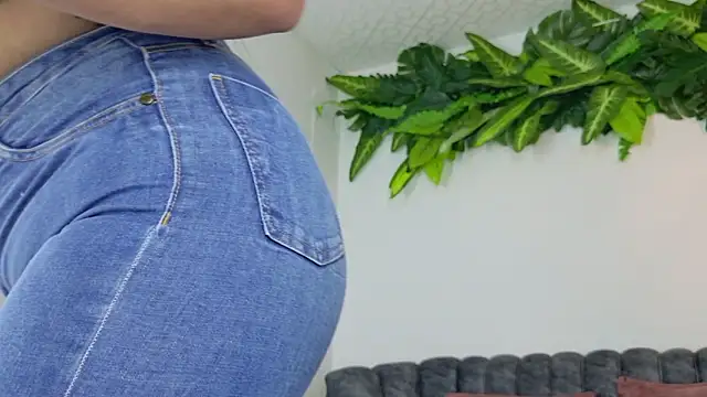 mollysweet11 online show from February 2026 02:37:02 AM