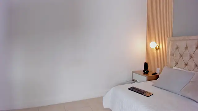 Hera goddesss online show from October 2025 07:14:02 PM