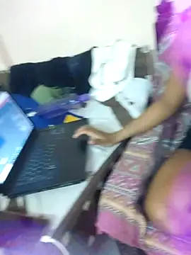 Snapshot of DeboSiya18 chatting on October 2025 05:55:01 PM DeboSiya18 online show from October 2025 05:55:01 PM