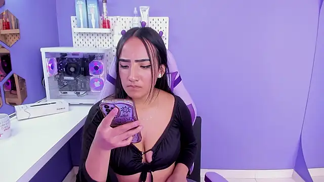 Alice 26  online show from March 2026 02:23:02 PM