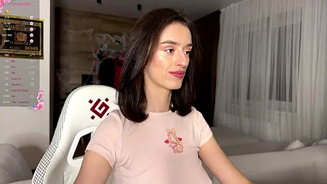 Snapshot of TwinTemptations chatting on October 2025 08:42:01 PM TwinTemptations online show from October 2025 08:42:01 PM